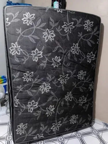 Vende cama casal