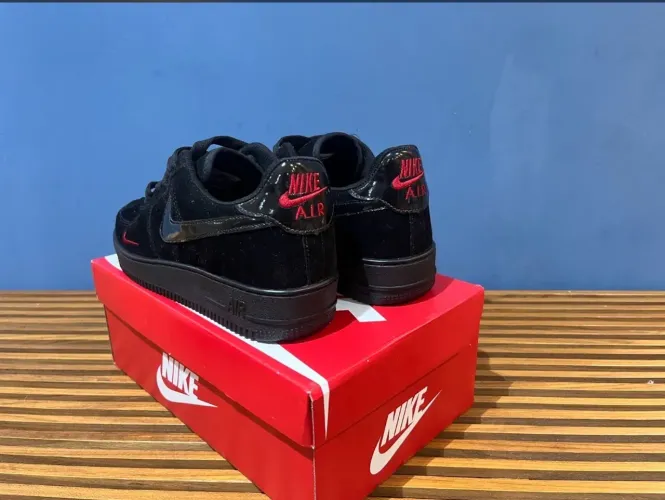 Tênis Nike Air Force