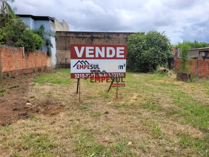 Vendo Lote Comercial 103 SUL oportunidade