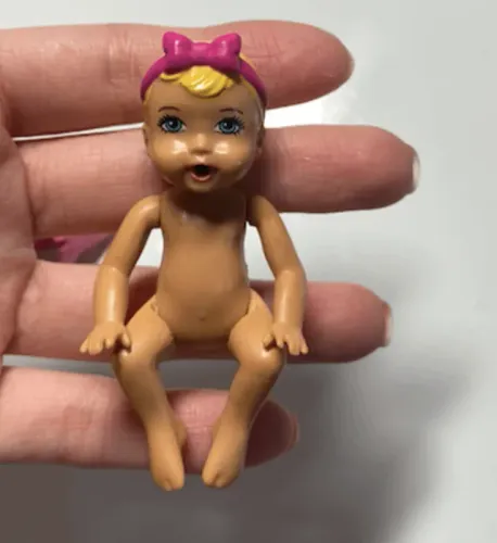 bebê drinks and wets barbie mattel