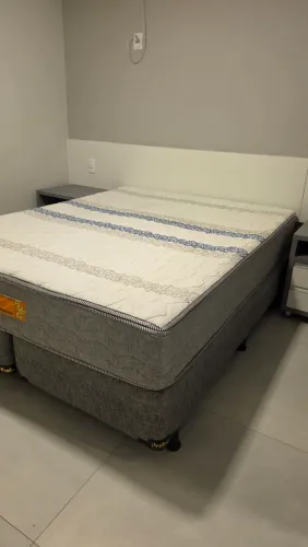 Cama Queen (colchão e box) 
