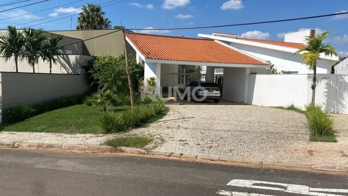 Casa à venda no Condomínio Alto das Palmeiras Campinas