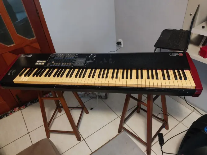 Teclado controlador CME 88 teclas