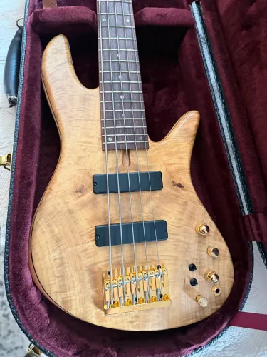 Baixo Fodera Emperor Standard
