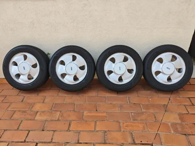 Jg Rodas 14 Tempra Turbo Stile com pneu