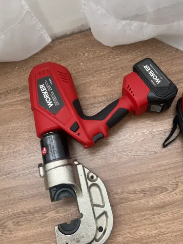 Alicate Crimpador Hidráulico a Bateria 20V