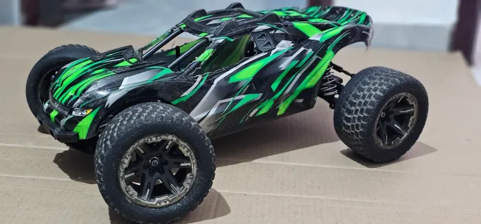 Traxxas Rustler 4x4 - Chassi