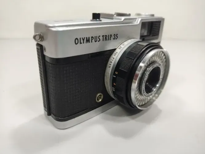 Detalhe Leia a Descrição- Câmera Máquina Fotográfica Olympus Trip 35 Anb (Usado)