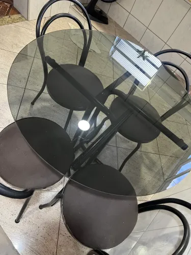 Mesa 4 cadeiras