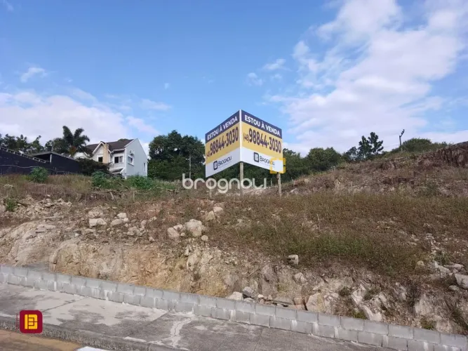 Terreno com 3069m², viabilidade, na SC-401, Florianópolis