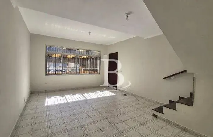 Sobrado com 4 dormitórios para alugar, 217 m² por R$ 4.065,00/mês - Parque Oratório - Sant