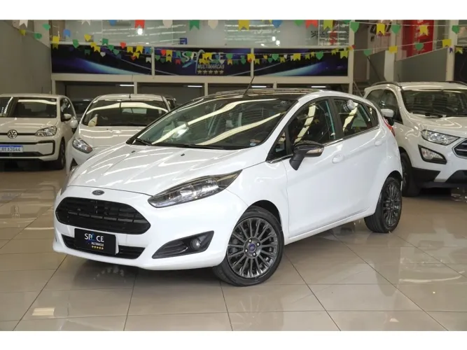 Ford Fiesta Titanium 1.6 Powershift Aut. 2015