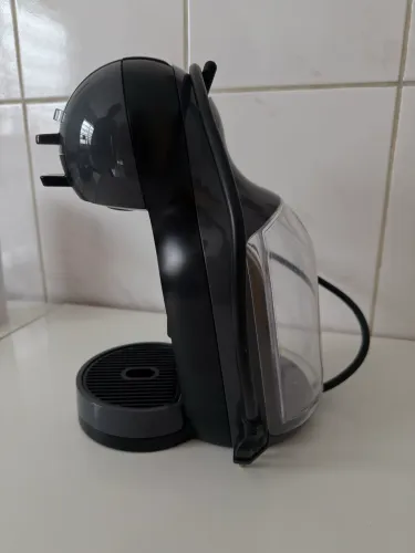 Cafeteira Nescafé Dolce Gusto Arno Mini Me Preta - Cafeteira de Cápsulas