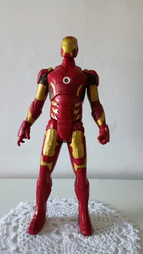 Miniatura do Homem de ferro, miniatura com efeito sonoro e excelente estado de