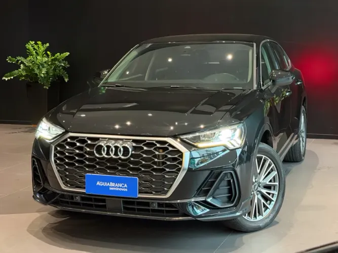 Audi Q3 Performance 2.0 TFSI Tiptr. Quattro 2024