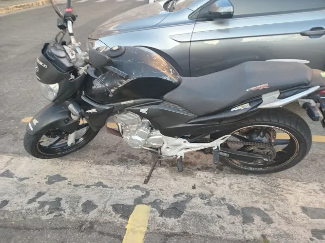 Vendi CB 300R. 2013/2014