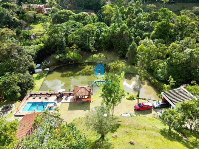 Chácara à venda em São Lourenço da Serra, Centro, com 6 quartos, com 48000 m²