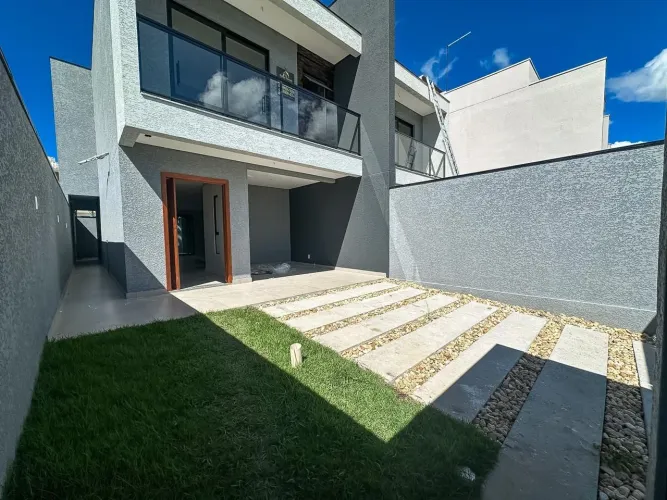 Sobrado com 3 dormitórios à venda, 127 m² por R$ 890.000,00 - Itacolomi - Balneário Piçarr