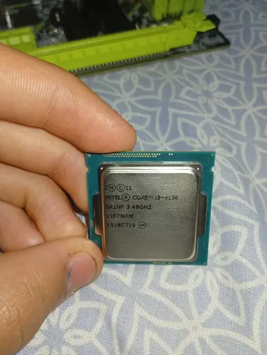 Vendo processador i3 de quarta geração,novo