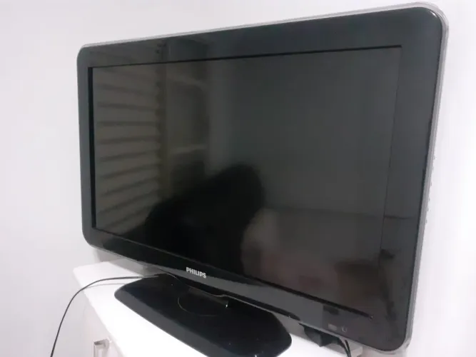 Doa se para consertar ou retirar peça TV