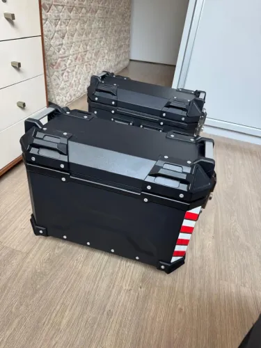 Kit 2 Baús Laterais Moto Universal