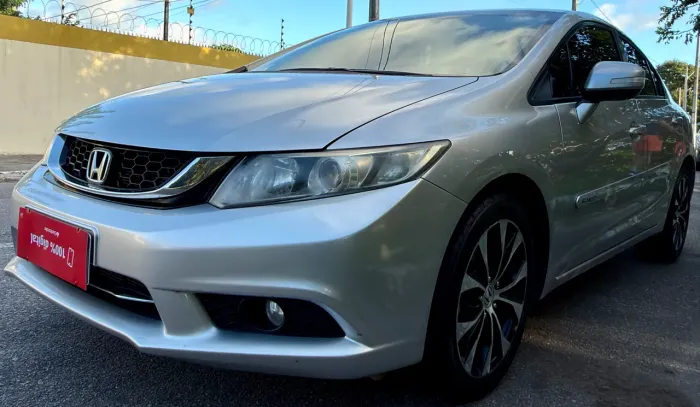 Honda Civic Sedan LXR 2.0 Flexone 16V Aut. 4P 2015