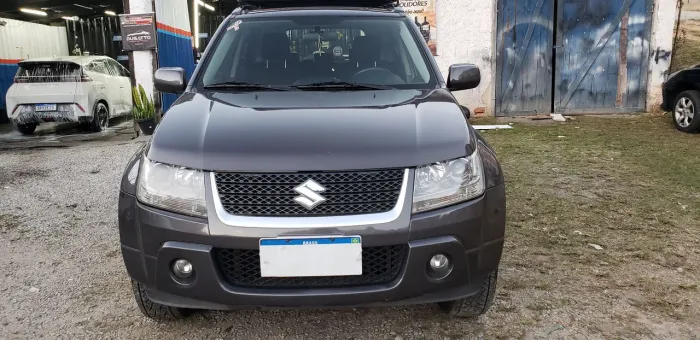 Suzuki Grand Vitara 2.0 16V 4x2/4x4 5P Aut. 2011