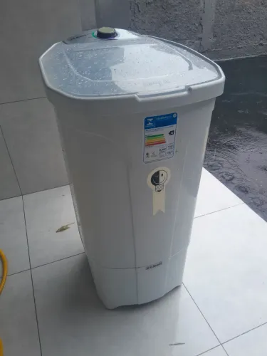 Maquina de lavar 10kilos tankinho usado
