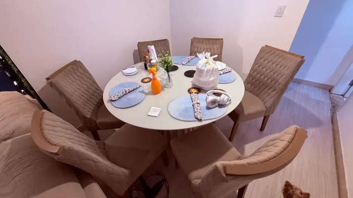 Mesa de jantar redonda 