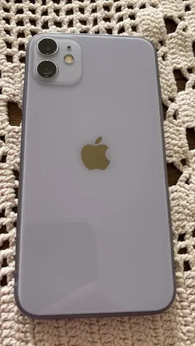 iPhone 11 Lilás