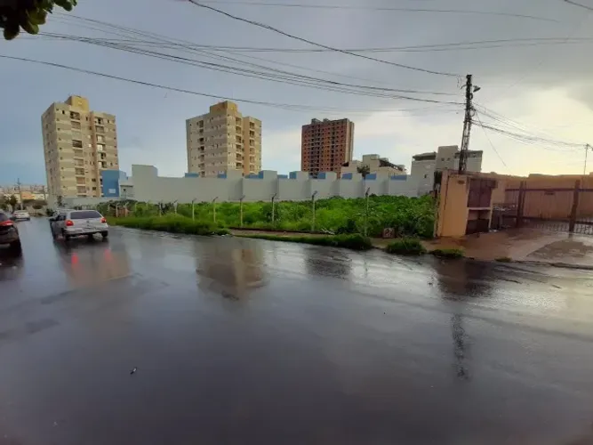 Tenho lote de 211,00 M2 para Negociar no Sumarezinho - R$ 185.000,00 a vista