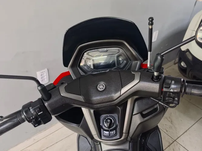 NMAX 160 ABS 2025 ÚLTIMO MODELO - SÓ 11 MIL KM