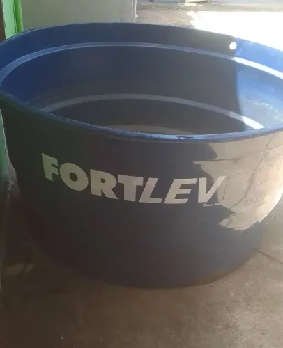 CAIXA D'ÁGUA DE 1.000L