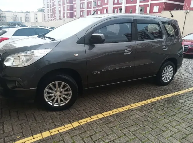 Chevrolet Spin LT 1.8 8V Econo.flex 5P Aut. 2013