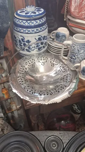 Fruteira Cestinha ou centro de mesa Antiga 30 cm Perfeito estado de conservação