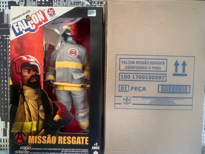 Boneco Falcon bombeiro
