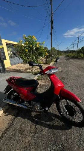 Vendo Honda biz C100 2002