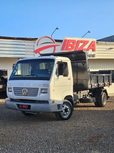 Volkswagen Worker 8-150 ano 2004