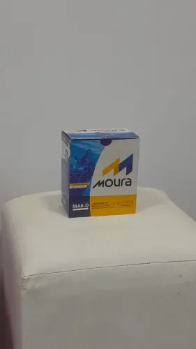 Vendo bateria de moto moura 6amp