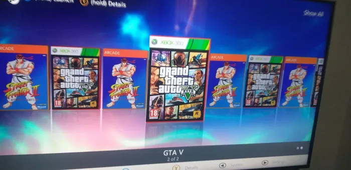 XBOX 360 + JOGOS + 2 CONTROLES
