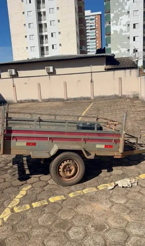 Carretinha emplacada