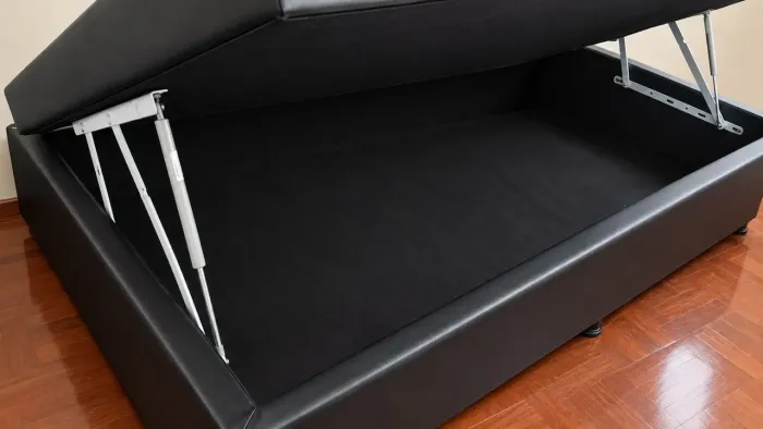 Vendo cama solteiro Baú com colchão orthobom!