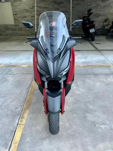 ? Honda Xmax 250 - 2021 - Vermelha - Automática - R$ 23.000