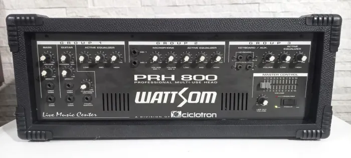 Amplificador Wattsom PRH 800, LINDO!!!!, funcionando perfeitamente.