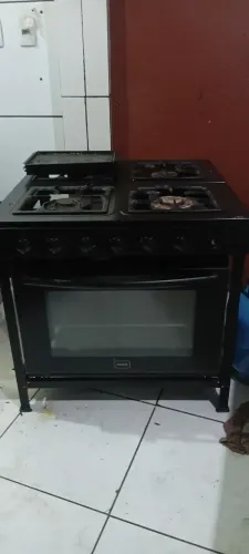 Fogão industrial 4 bocas com forno