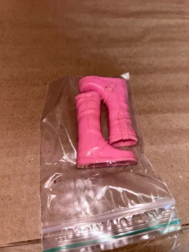 Bota para boneca Barbie