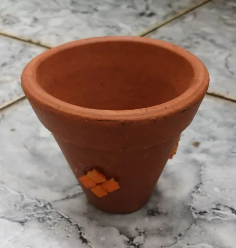 Vasinhos de cerâmica.