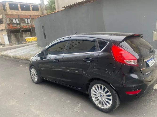 Ford Fiesta Tit./tit.plus 1.6 16V Flex Aut. 2014