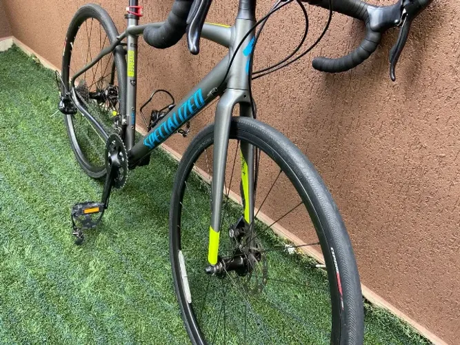 Bicicleta Specialized Diverge "gravel" 54 cm estado nova