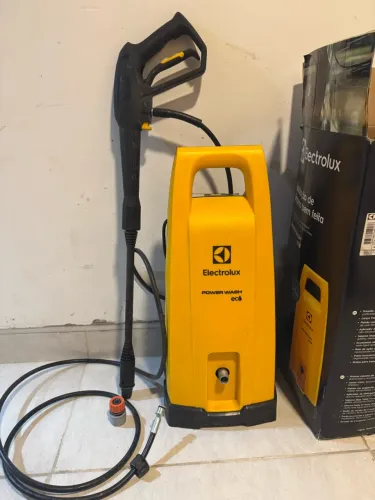 Lavadora de Alta Pressão Electrolux EWS30
